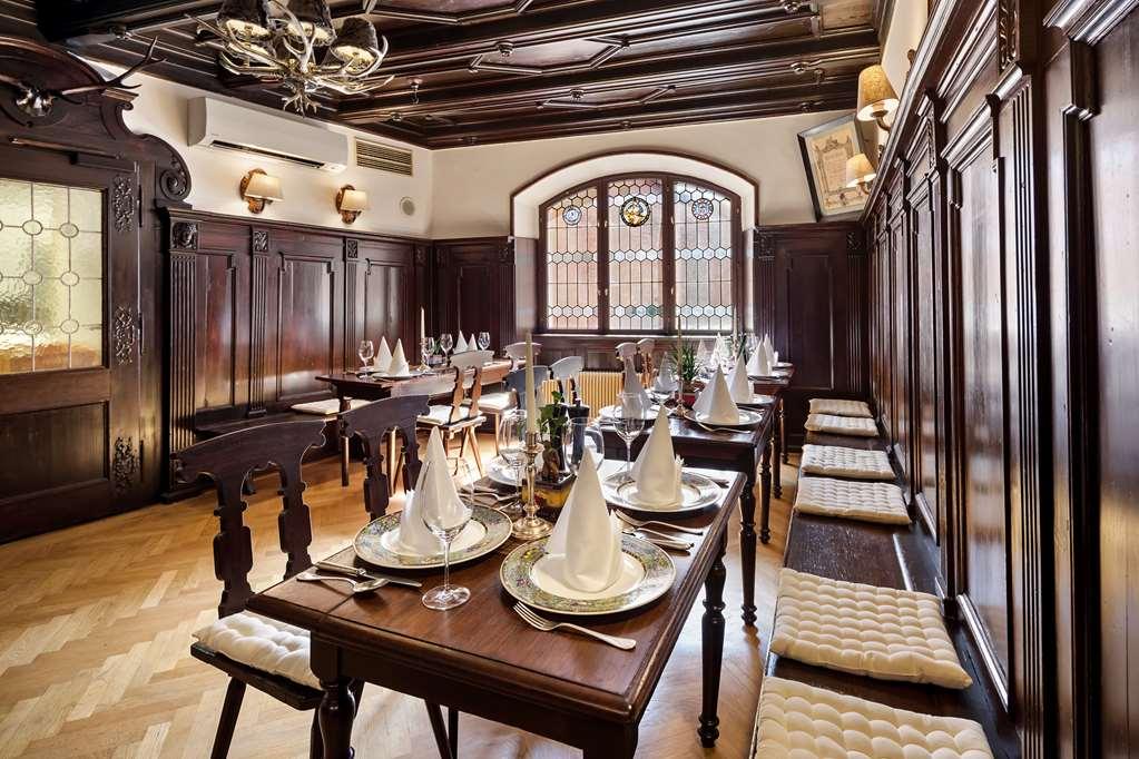 Radisson Blu Hotel Altstadt, ザルツブルク レストラン 写真