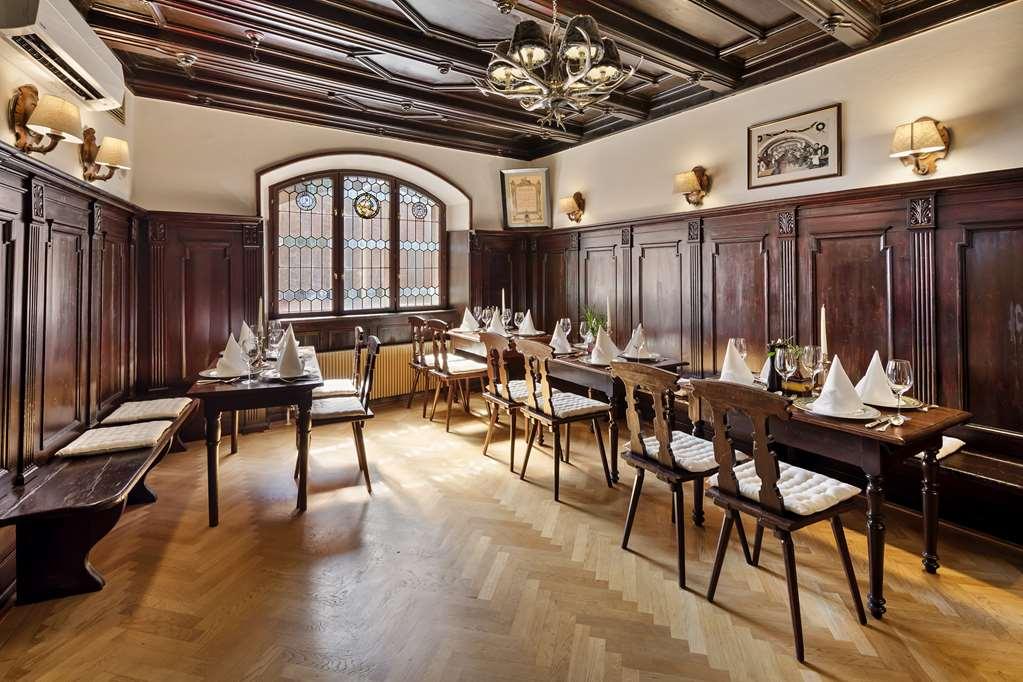 Radisson Blu Hotel Altstadt, ザルツブルク レストラン 写真